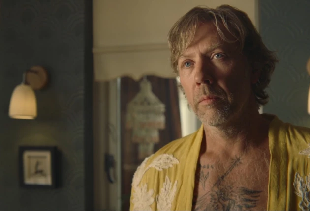 Кадр из сериала Половое воспитание 1 сезон