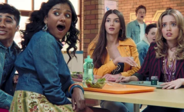 Кадр из сериала Половое воспитание 1 сезон