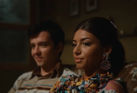 Кадр из сериала Половое воспитание