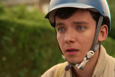 Кадр из сериала Половое воспитание